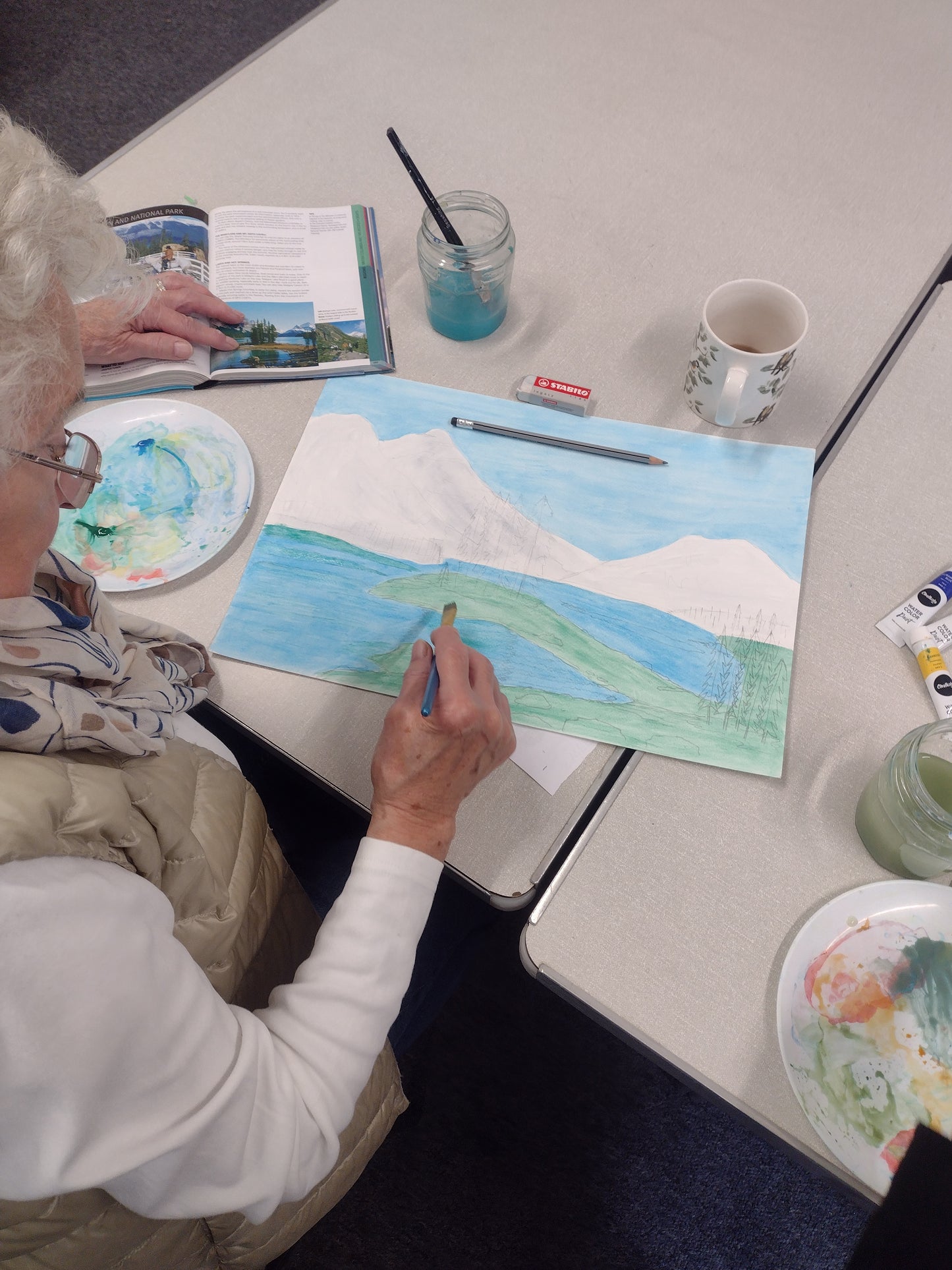 Wednesday OR Thursday morning Art classes