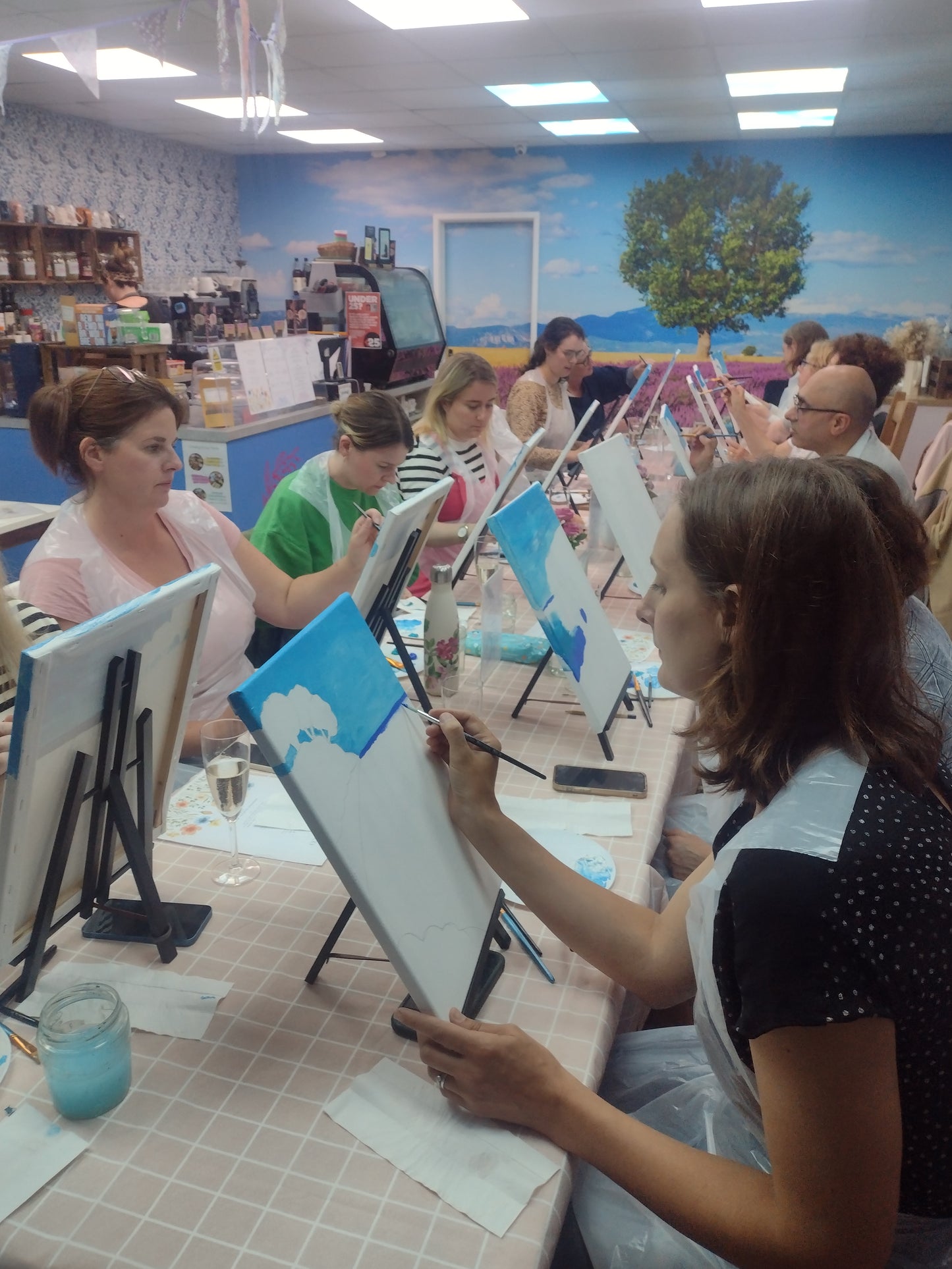 Paint and Prosecco Evening